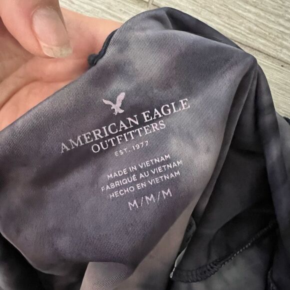 American Eagle Purple Tie Dye Velvet Cropped Tank Top size Medium - Picture 4 of 5